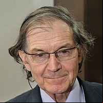 ROGER PENROSE